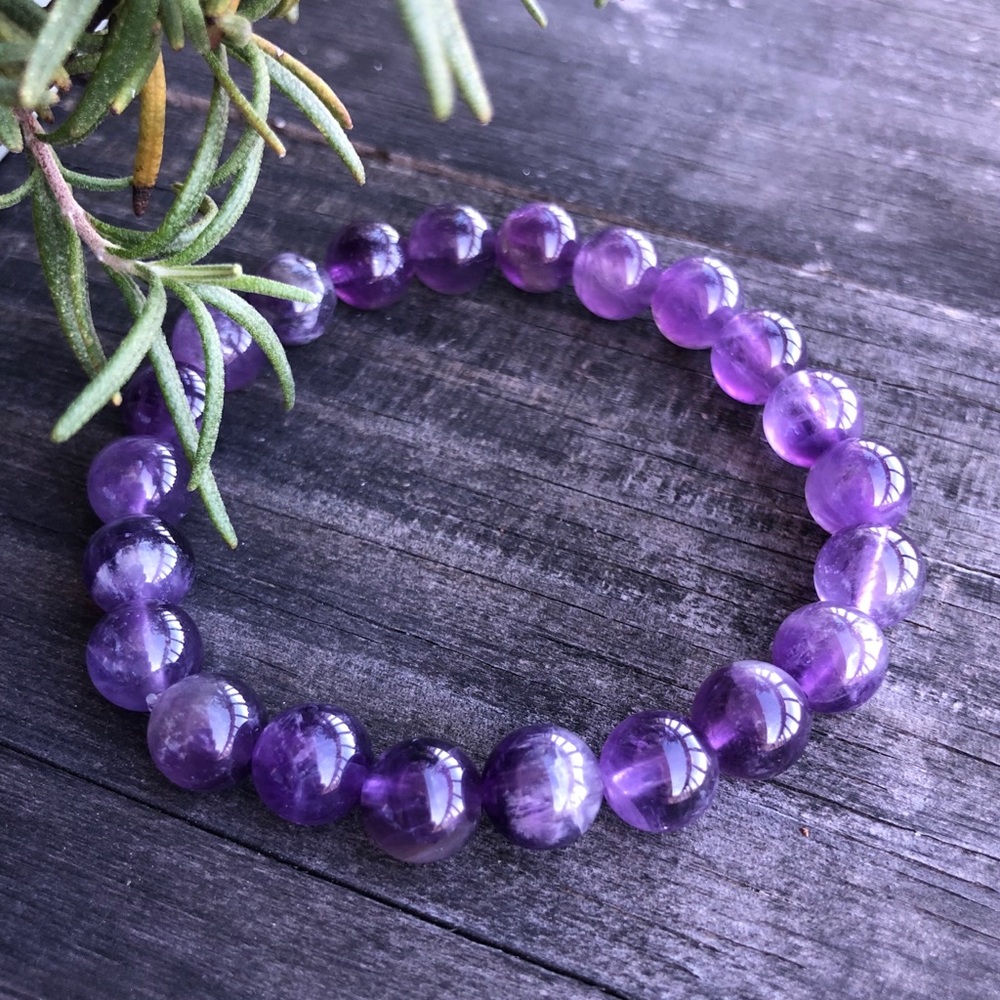 New Authentic Amethyst Bead Stretch Bracelet 💜